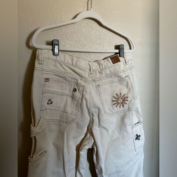 BDG High-Waisted Carpenter Jean Embroidered Ecru Sz 32 - Picture 7 of 11